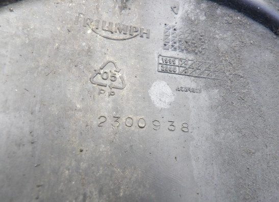 Voorspatbord Triumph Sprint ST 1050