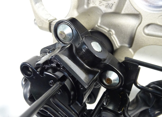 Schlosssatz Yamaha MT 09