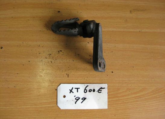 Footrest left Yamaha XT 600