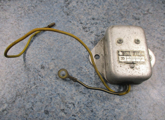 Regulator rectifier  Suzuki GS 400 E