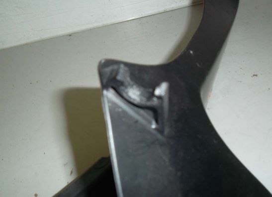 Cowl Left Suzuki GSX R 600