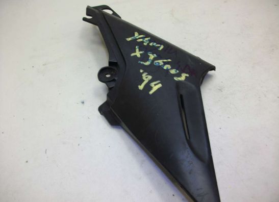 Linker zijkuip klein Yamaha XJ 600 Diversion