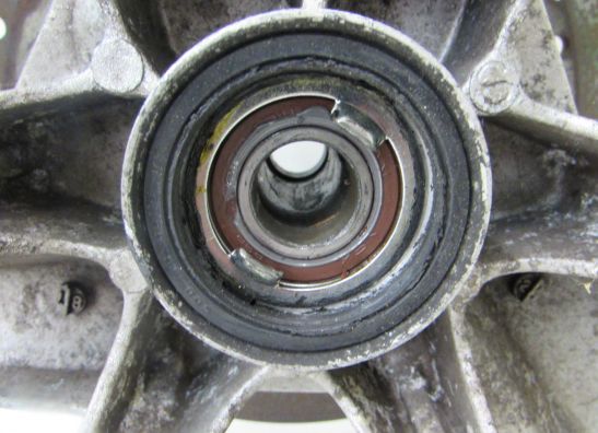 Front wheel complete Honda CBR 600 F