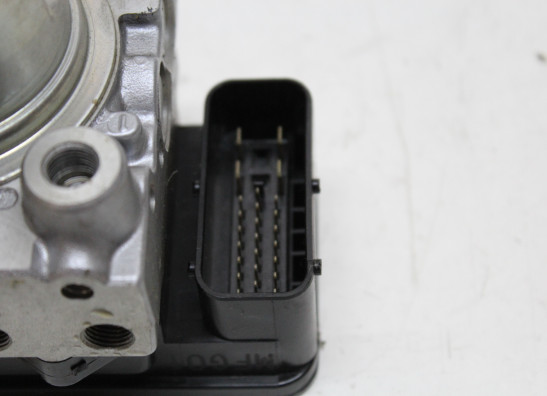 ABS pomp Honda CB 1000 R