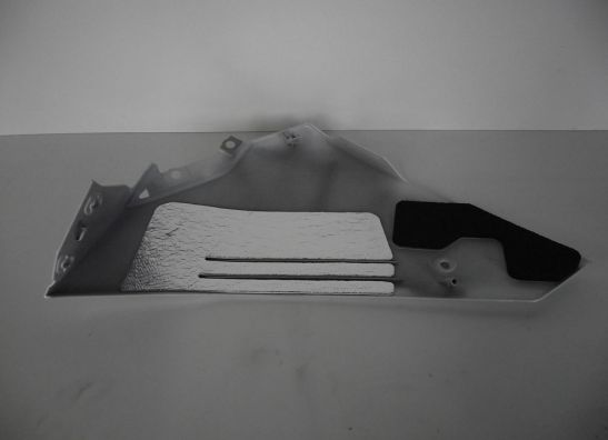 Cowl lower right Yamaha YZF R1