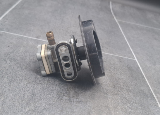 Llave de gasolina Kawasaki GPZ 600