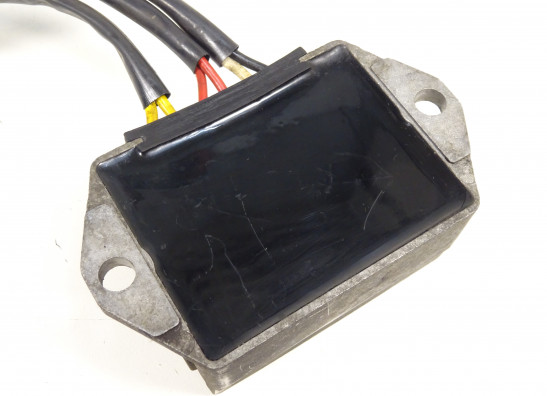 Spanningsregelaar Ducati Monster 750