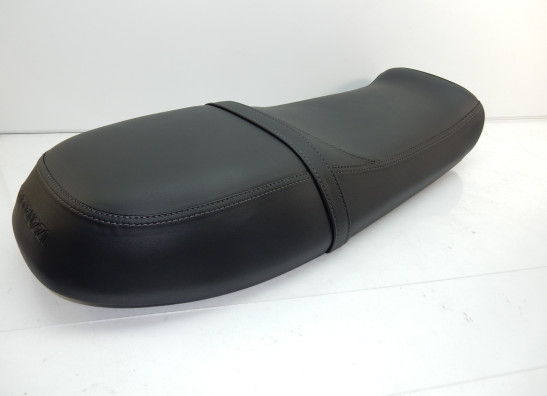 Zadel Moto Guzzi V7 3