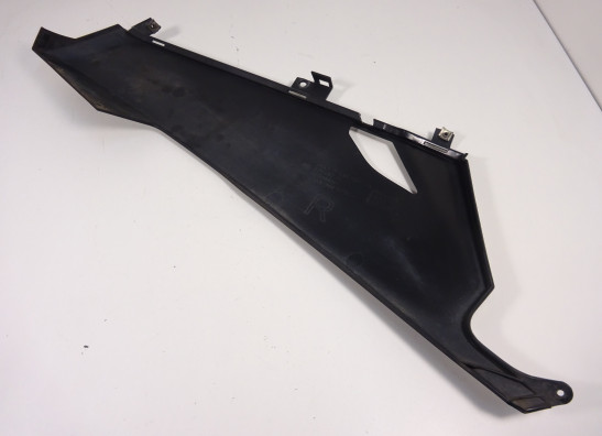 Rechter onderkuip BMW K 1200 GT