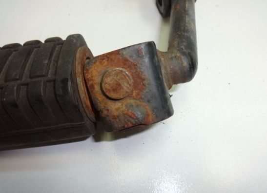 Footrest right Kawasaki Z 650