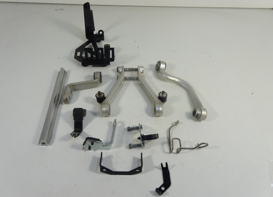 Frame - onderdelen KTM 690 Duke 4