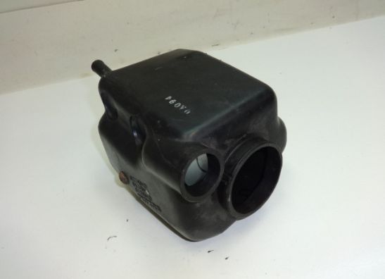 Air cleaner case Suzuki VX 800