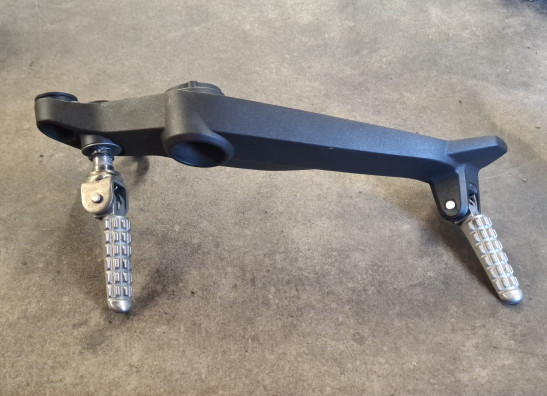 Fussrastetrager vorne links Ducati Scrambler Cafe Racer 2017-2020