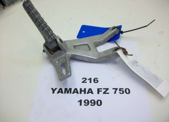 Duo voetsteun links Yamaha FZ 750