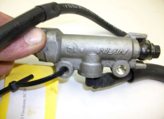 Rear brake master cylinder  Honda VTR 1000 F