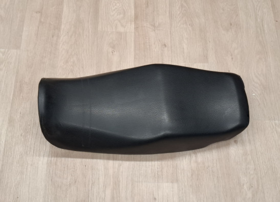 Zadel Honda VF 1000 F