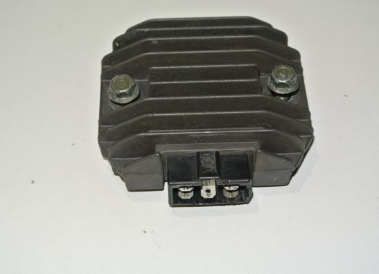 Spanningsregelaar Yamaha YZF R1
