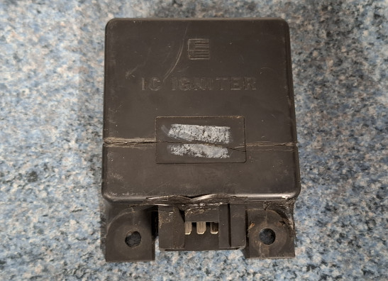 CDI ECU unit Kawasaki GPZ 750