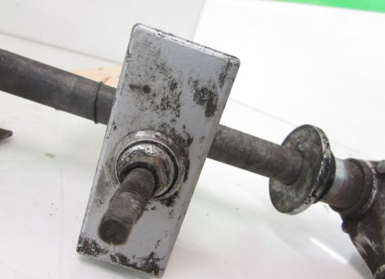 Rear axle Kawasaki ZZR 600