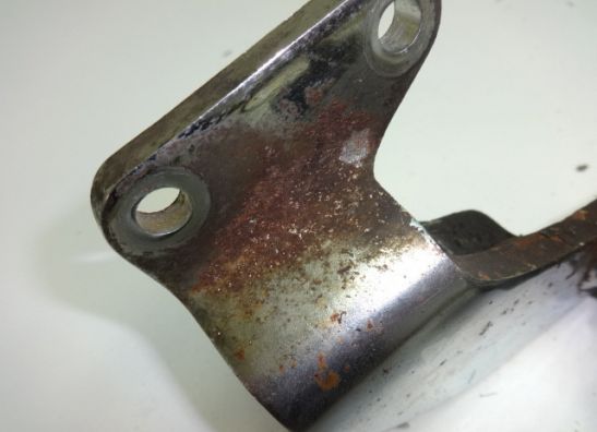 Voetsteun links Honda VT 500