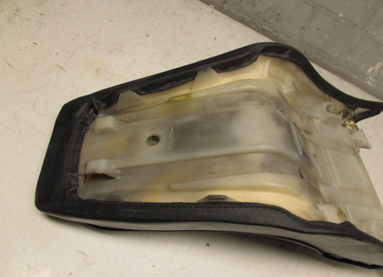 Zadel Suzuki Madura 1200