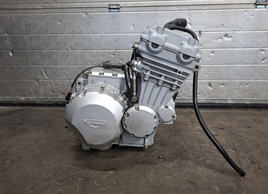 Engine Triumph Trident 900