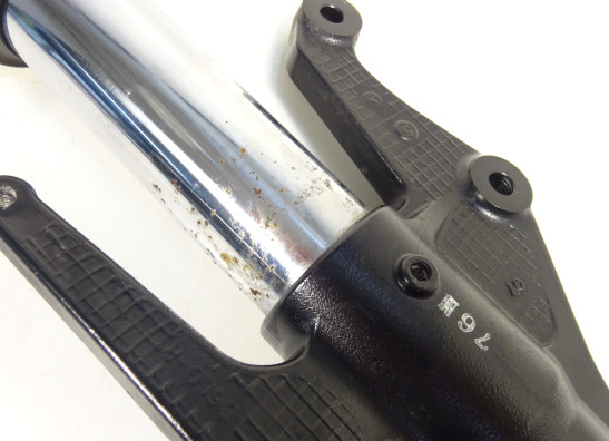 Voorpoot rechts compleet Triumph Street Triple 675