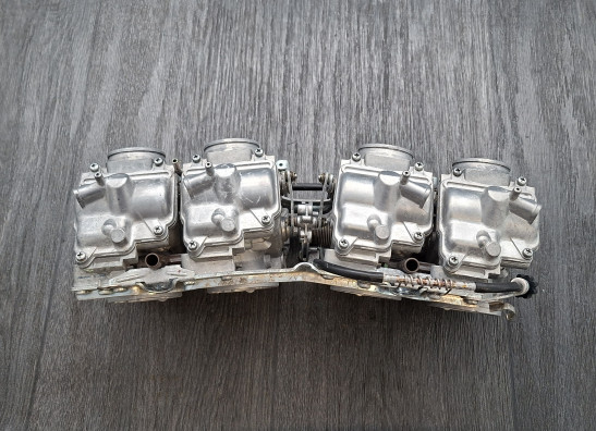 Carburetor assy Honda CBR 1000 F