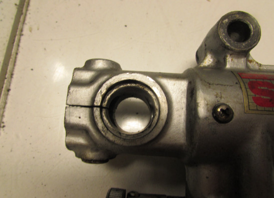 Voorpoot links onder Kawasaki GPZ 600