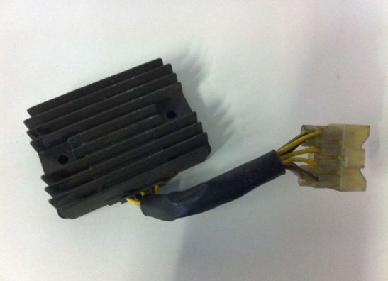 Regulator rectifier  Kawasaki ZX 9 R