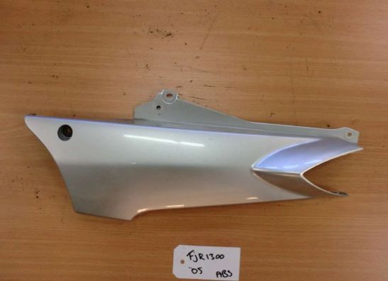 Linker zijkuip klein Yamaha FJR 1300