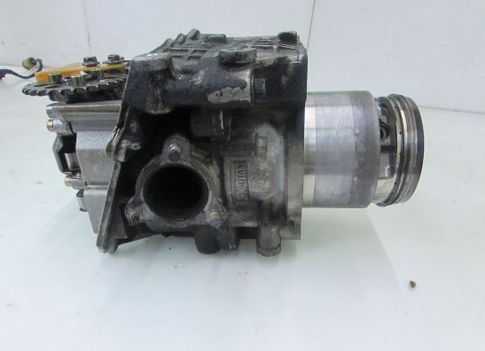 Cilinderkop Aprilia RSV 1000