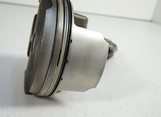 Zuiger Suzuki GSR 600