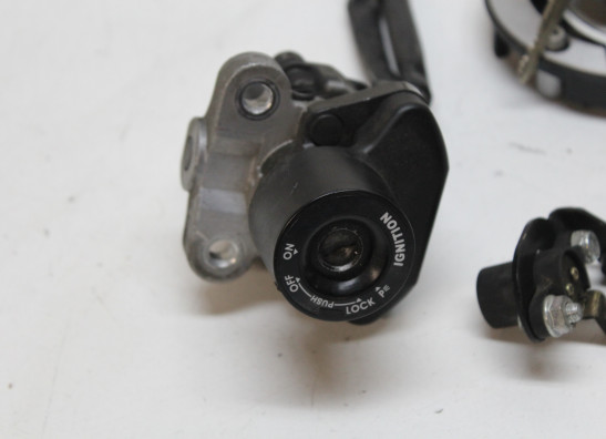 Slotenset Yamaha MT 03