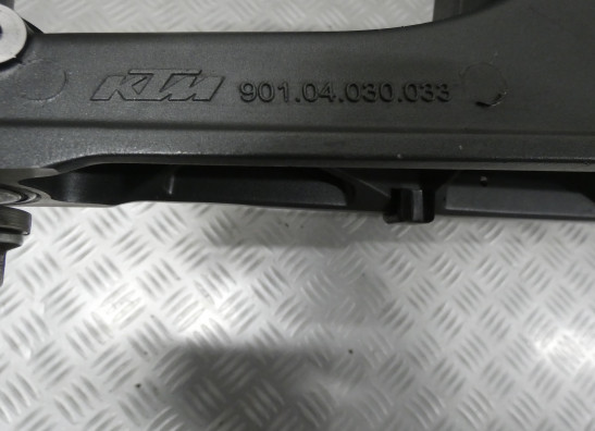 Achterbrug KTM 250 Duke