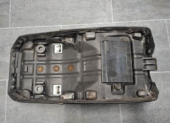 Zadel Kawasaki GPZ 900