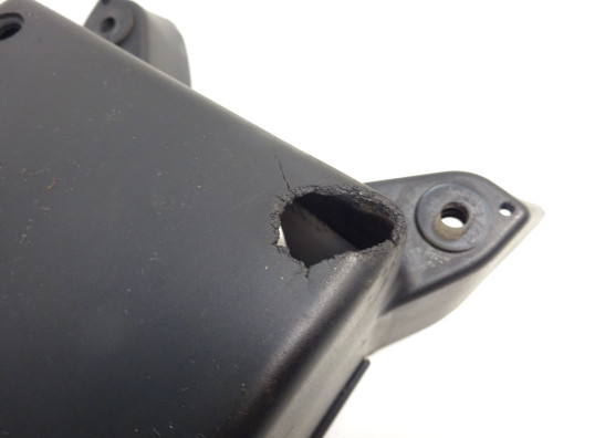 Undertail MV Agusta 750 Brutale