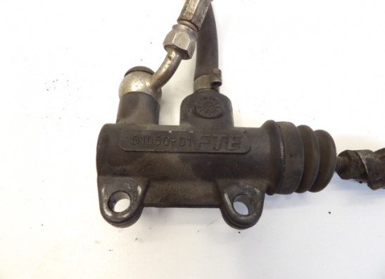 Rempomp achter BMW R 1100  1150 RS