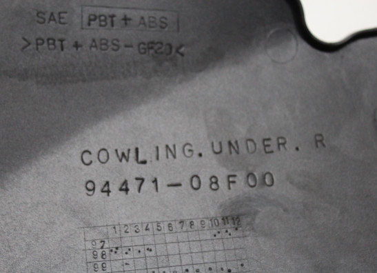 Cowl lower right Suzuki GSX F 750