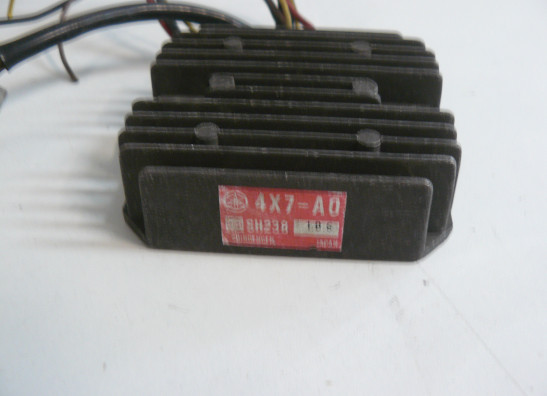 Regler Gleichrichter Yamaha XV 700 / 750 SE