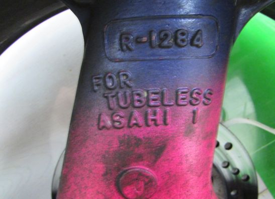 Rear wheel complete Kawasaki ZXR 750