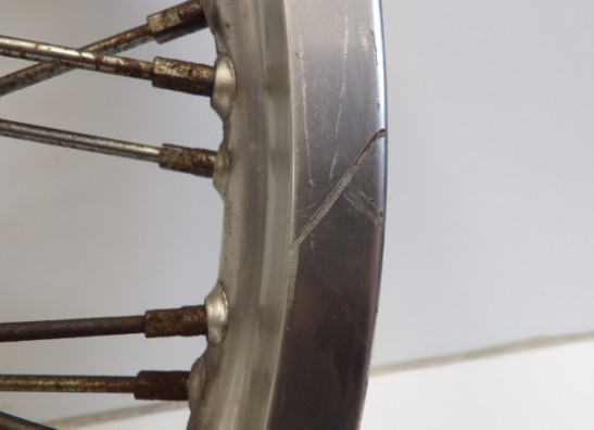 Front Wheel Suzuki VS 700 Intruder