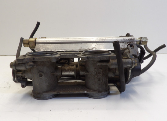 Gasklephuis Honda VFR 800 I