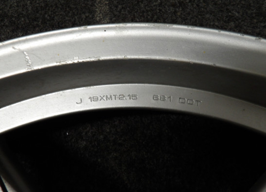 Front Wheel Honda CB 750 F