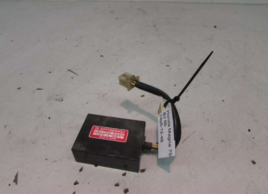 Ignitor CDI ECU Honda VF 700  750 C Magna