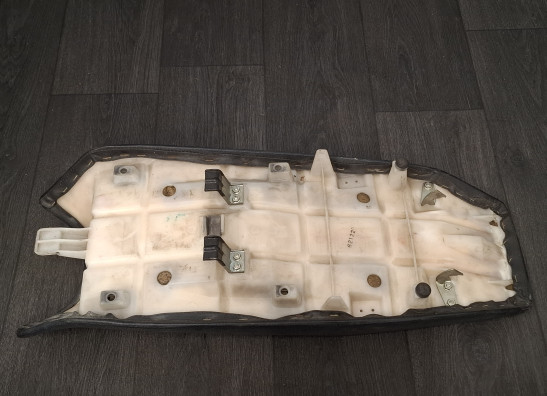 Zadel Kawasaki GPX 750