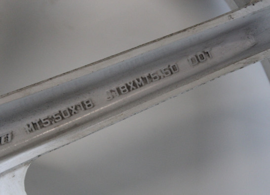 Achtervelg Honda VFR 750 R - RC30