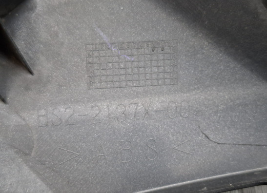 Air intake right Yamaha MT 09