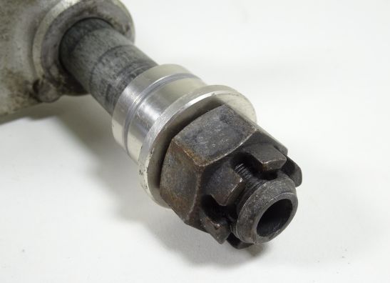 Rear axle Kawasaki ZX 6 R