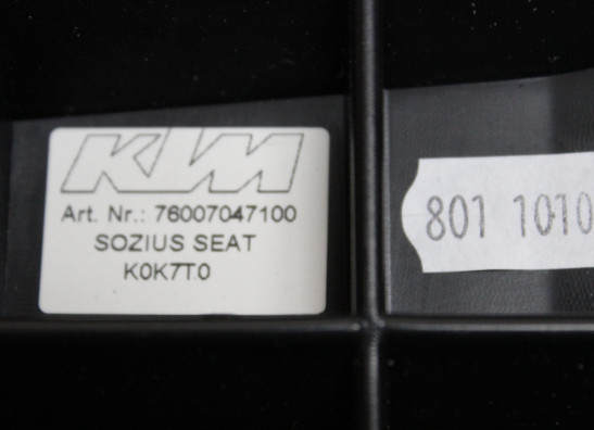 Buddy zadel KTM 690 Duke R